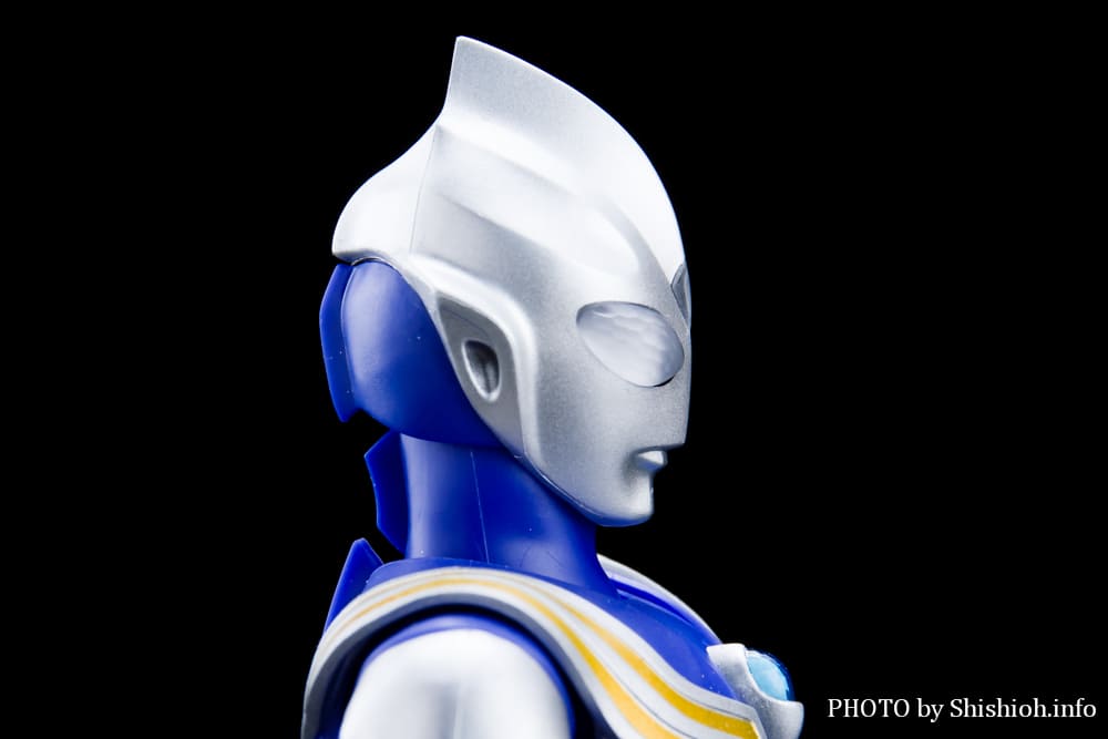 S.H.Figuarts�i�^�������@�j �E���g���}���e�B�K �X�J�C�^�C�v