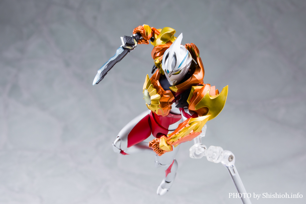 S.H.Figuarts \XA[}[