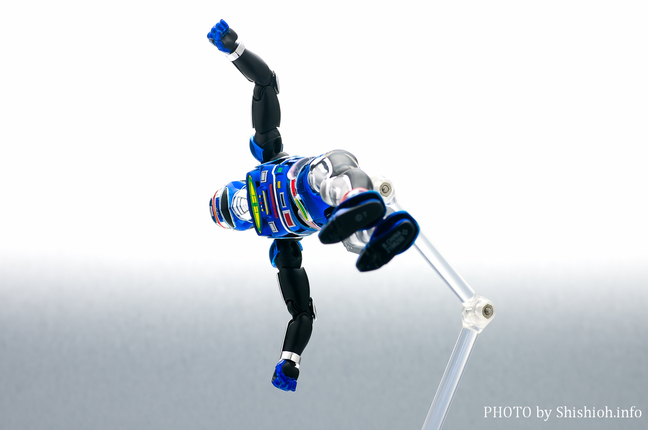 S.H.Figuarts �F���Y���V���C�_�[ 