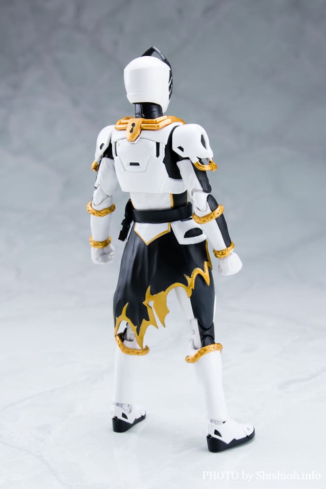 S.H.Figuarts �X�p�C�_�[�N���m�X