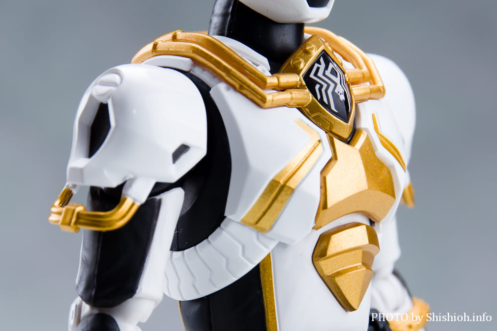 S.H.Figuarts �X�p�C�_�[�N���m�X
