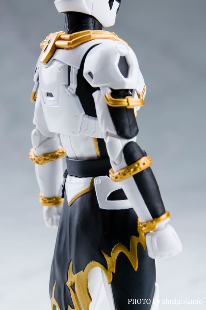 S.H.Figuarts �X�p�C�_�[�N���m�X