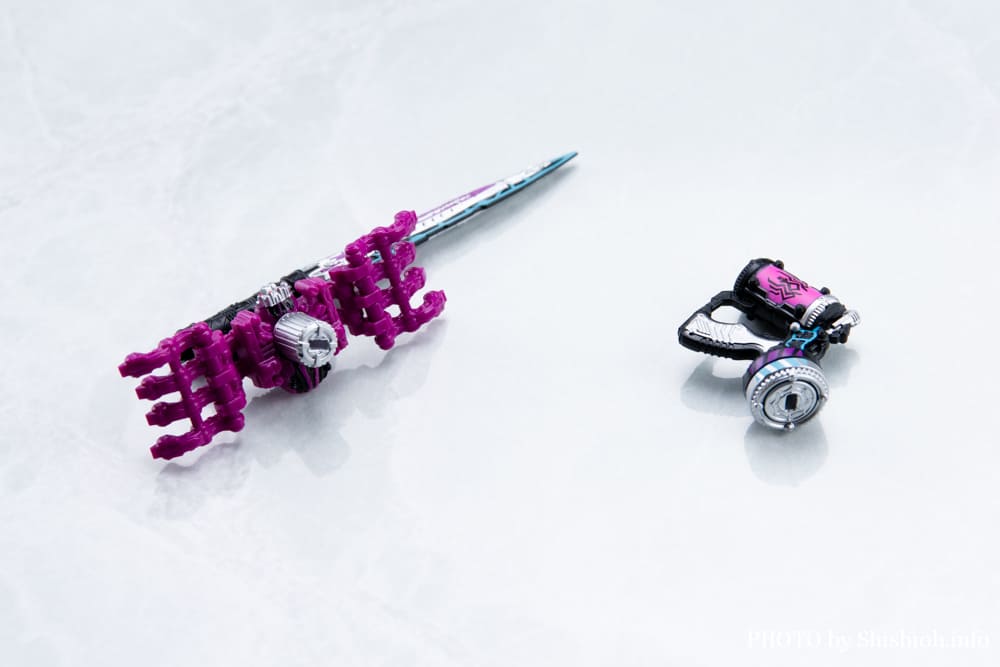 S.H.Figuarts �X�p�C�_�[�N���m�X