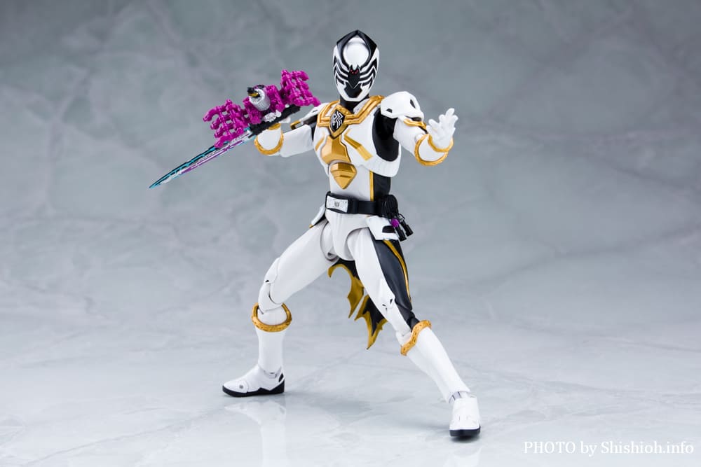 S.H.Figuarts �X�p�C�_�[�N���m�X