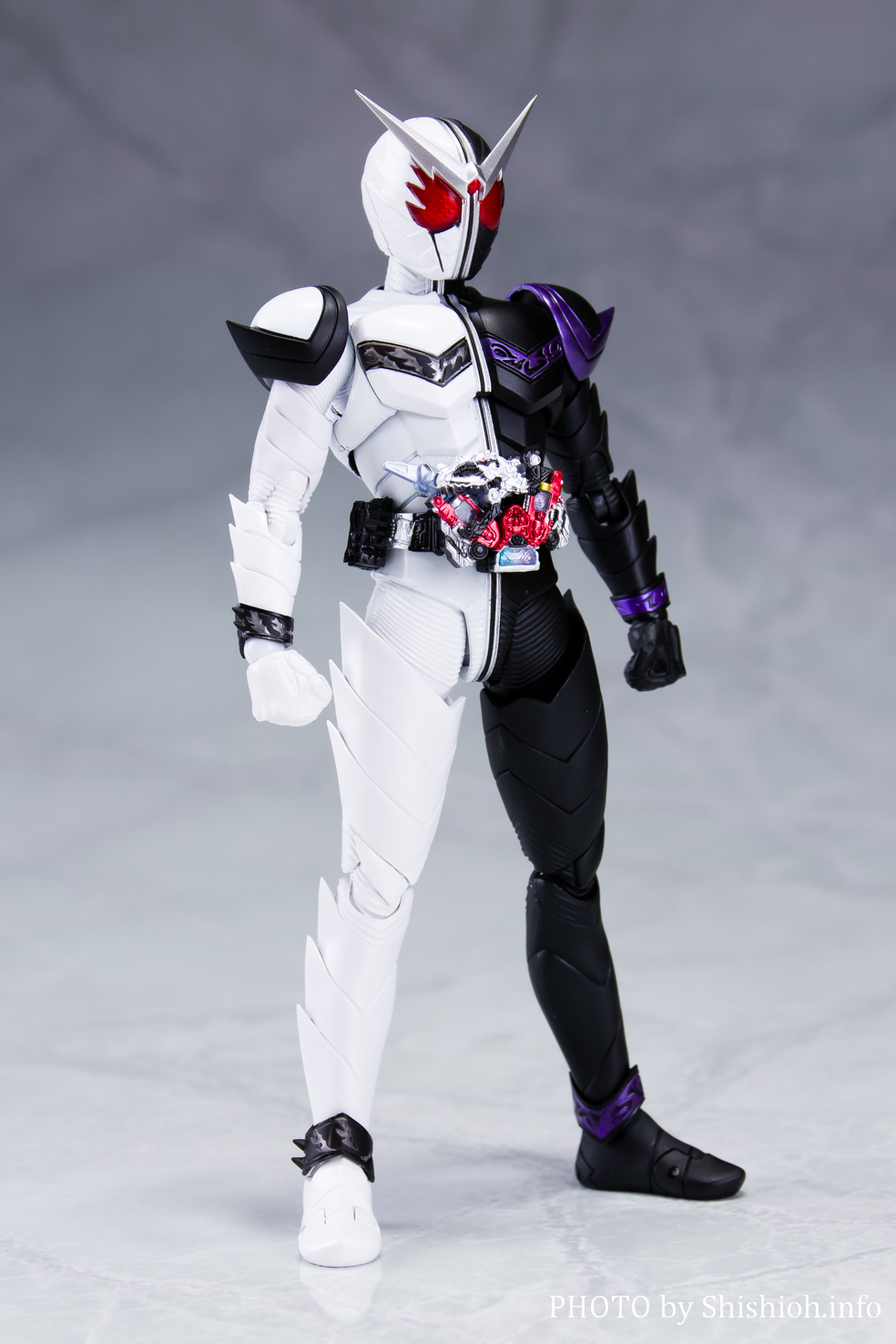 IP65防水 S.H.Figuarts(真骨彫製法) 仮面ライダーW ファングジョーカー