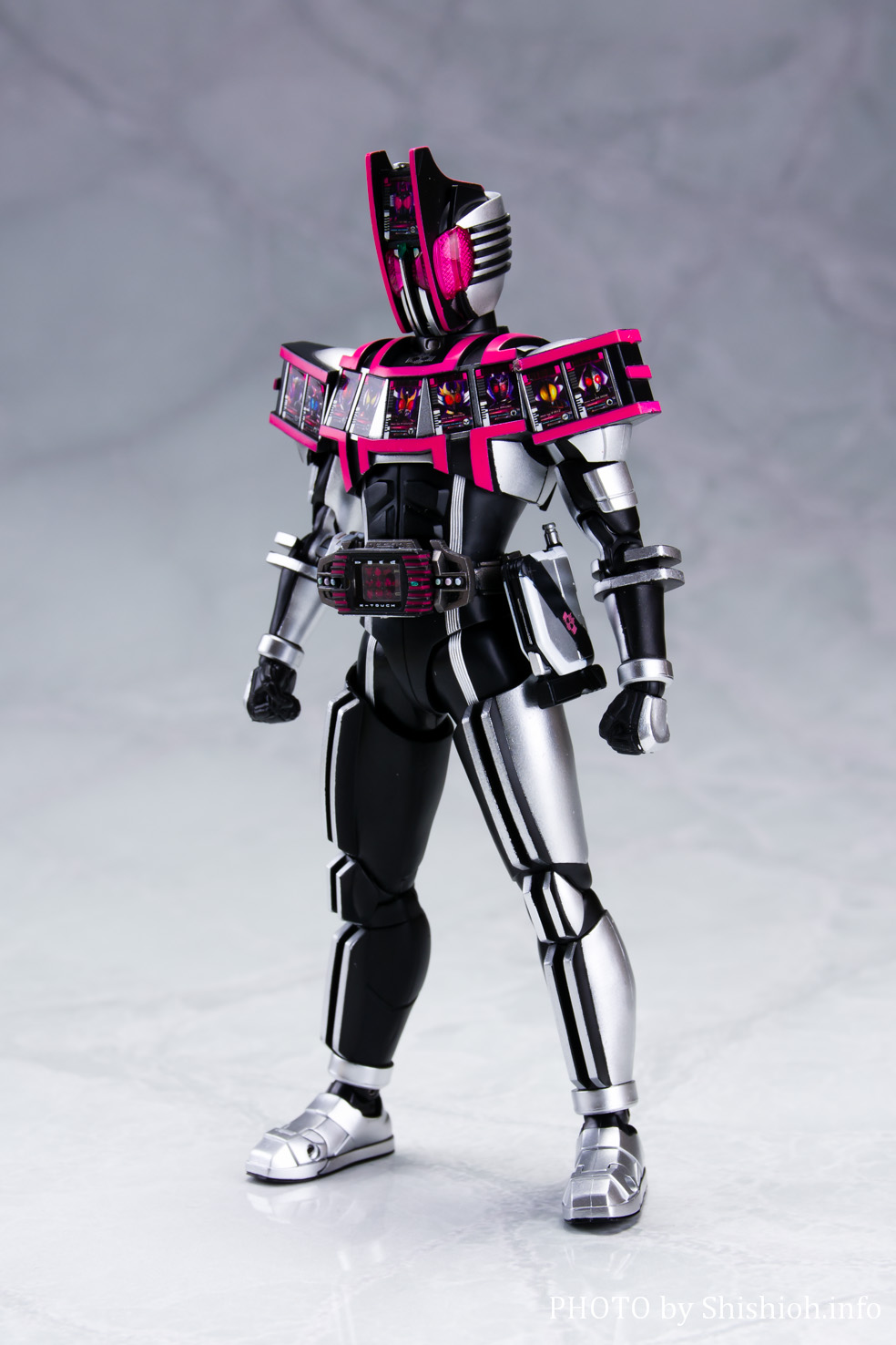 S.H.フィギュアーツ(真骨彫製法)仮面ライダーディケイド コンプリート