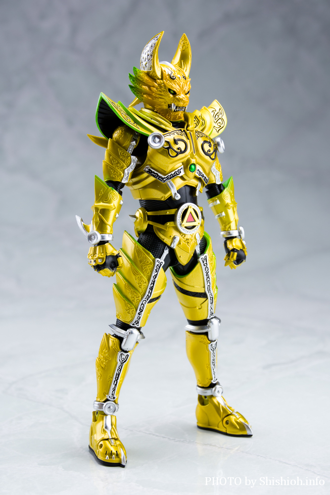 S.H.Figuarts(真骨彫製法) 黄金騎士ガロ(冴島鋼牙)GARO 20th Anniversary Ver.