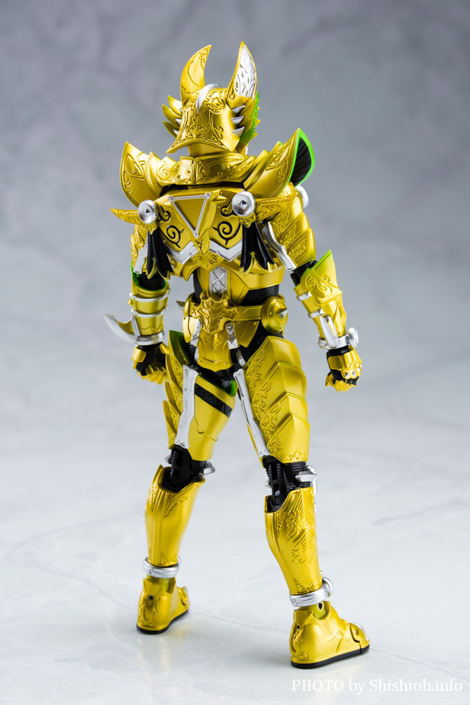 S.H.Figuarts(真骨彫製法) 黄金騎士ガロ(冴島鋼牙)GARO 20th Anniversary Ver.