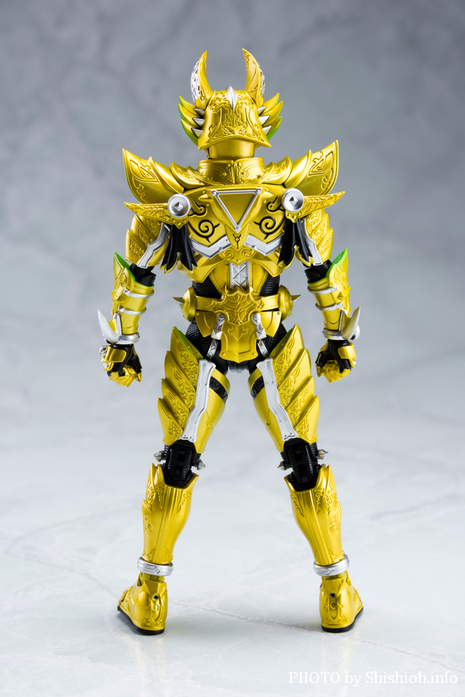 S.H.Figuarts(真骨彫製法) 黄金騎士ガロ(冴島鋼牙)GARO 20th Anniversary Ver.