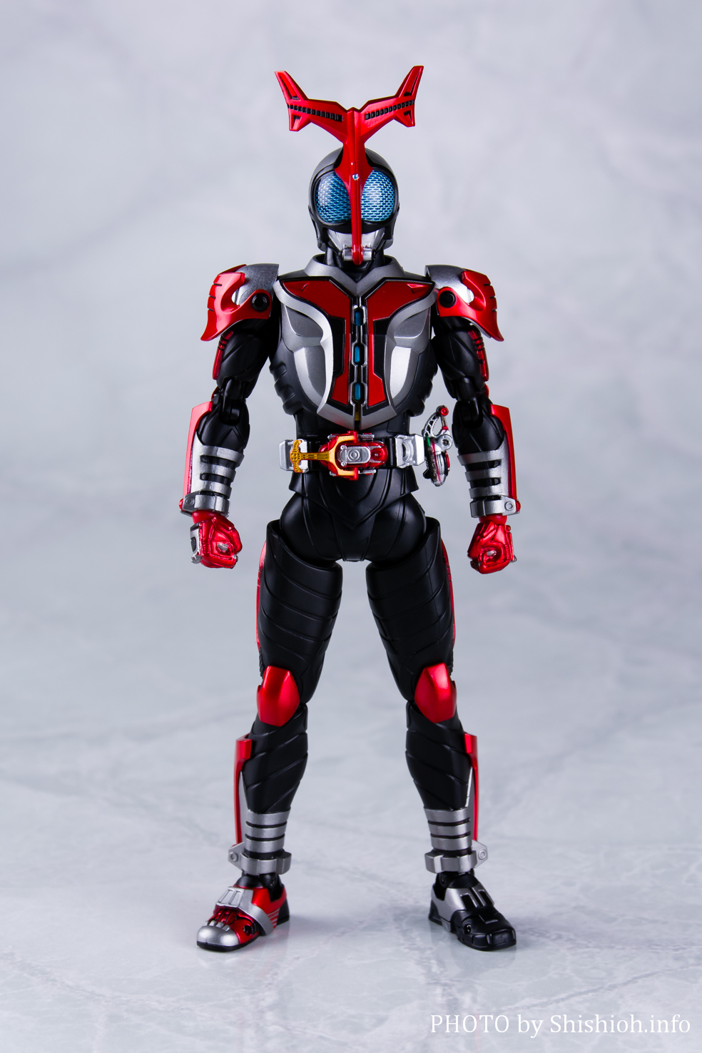 未開封 S.H.Figuarts 仮面ライダーカブト ハイパーフォーム 真骨彫-