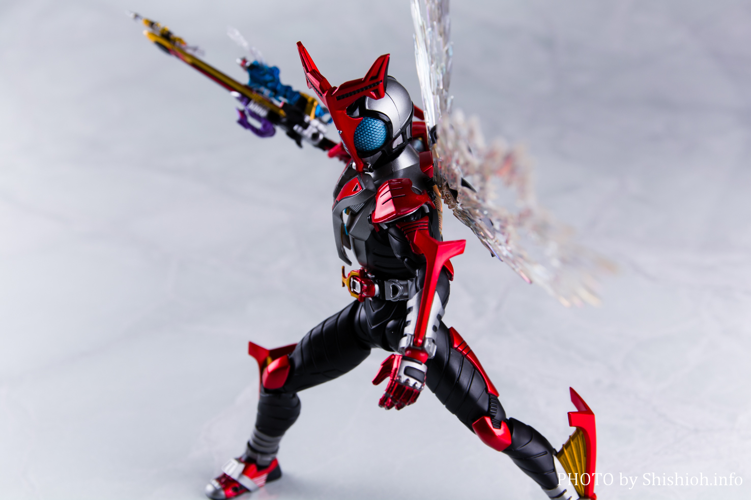 レビュー】S.H.Figuarts（真骨彫製法） 仮面ライダーカブト ハイパー ...