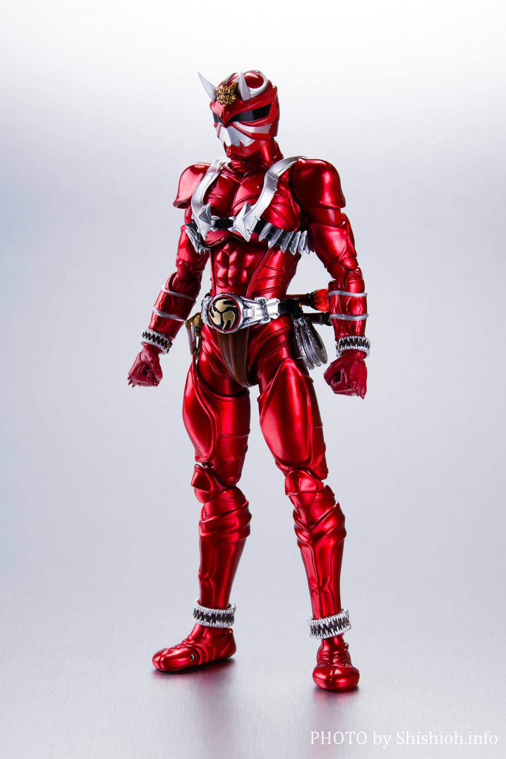 S.H.Figuarts 真骨彫製法 仮面ライダー響鬼 紅 威吹鬼 轟鬼 斬鬼-