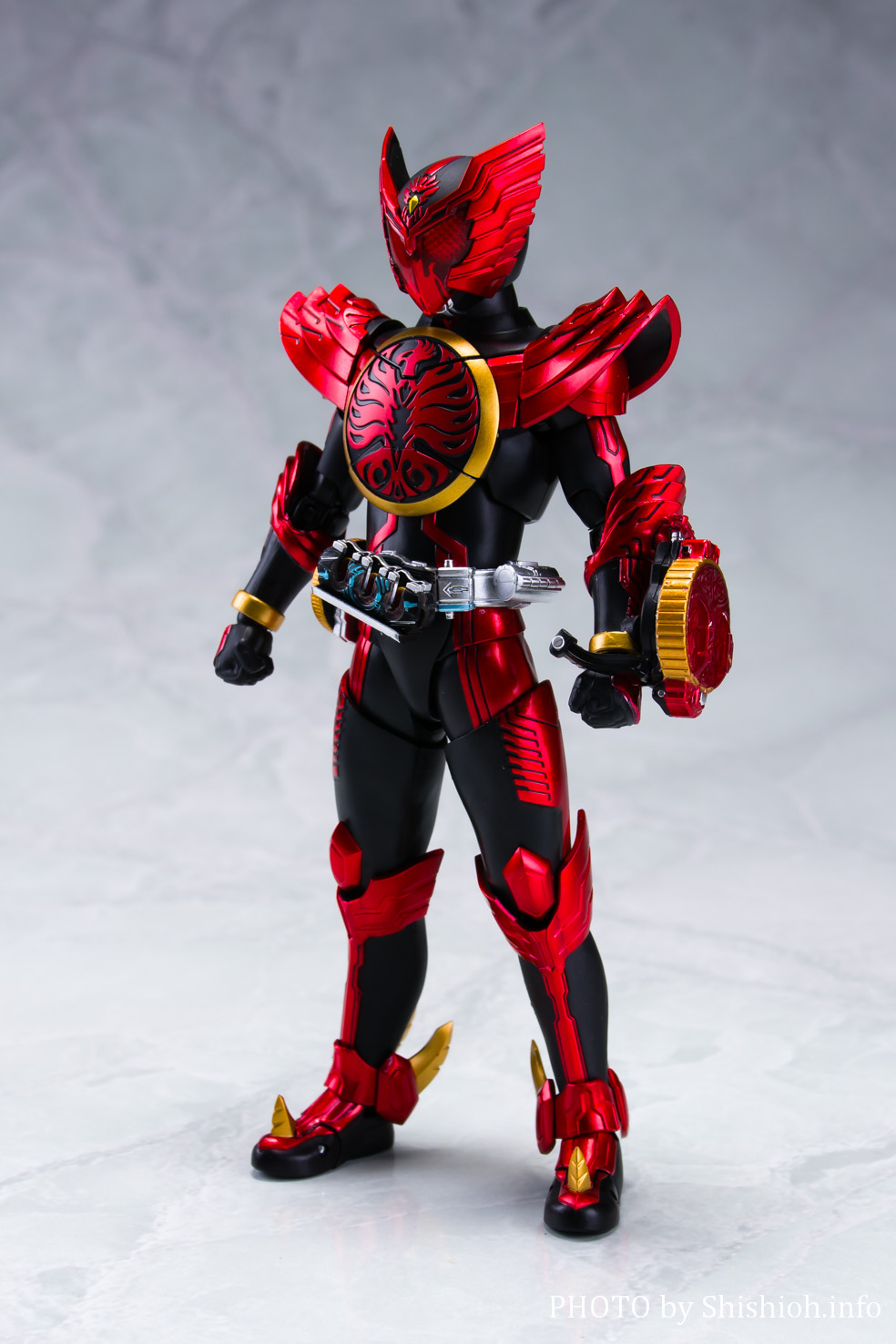 レビュー】 S.H.Figuarts（真骨彫製法）仮面ライダーオーズ タジャドル ...