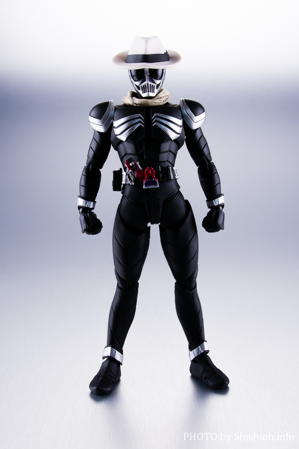 s.h.figuarts 仮面ライダースカル 真骨彫製法 仮面ライダーW-