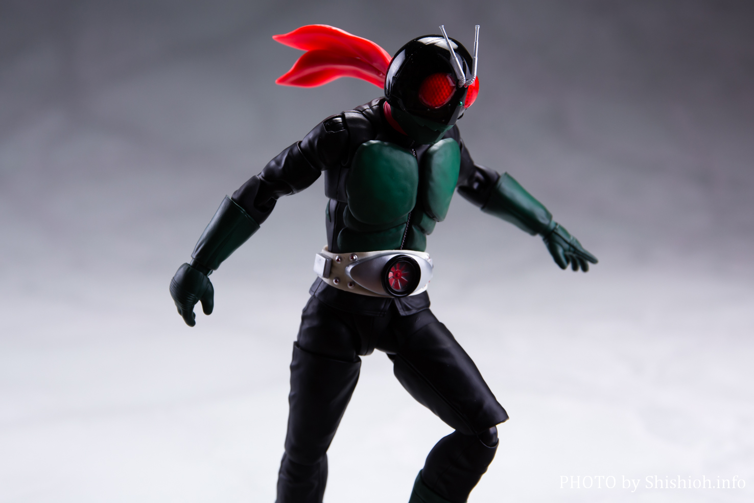 S.H.Figuarts（真骨彫製法） 仮面ライダー1号（桜島Ver.）