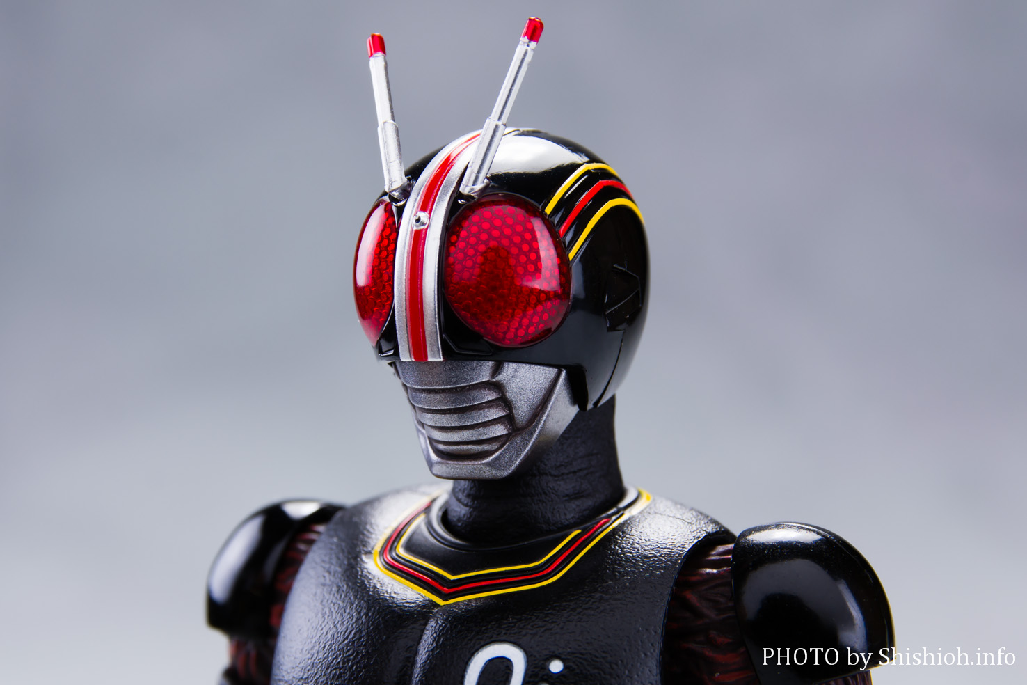 【定番人気SALE】S.H.Figuarts　真骨彫製法 仮面ライダーBLACK シャドウムーン 仮面ライダーBLACK