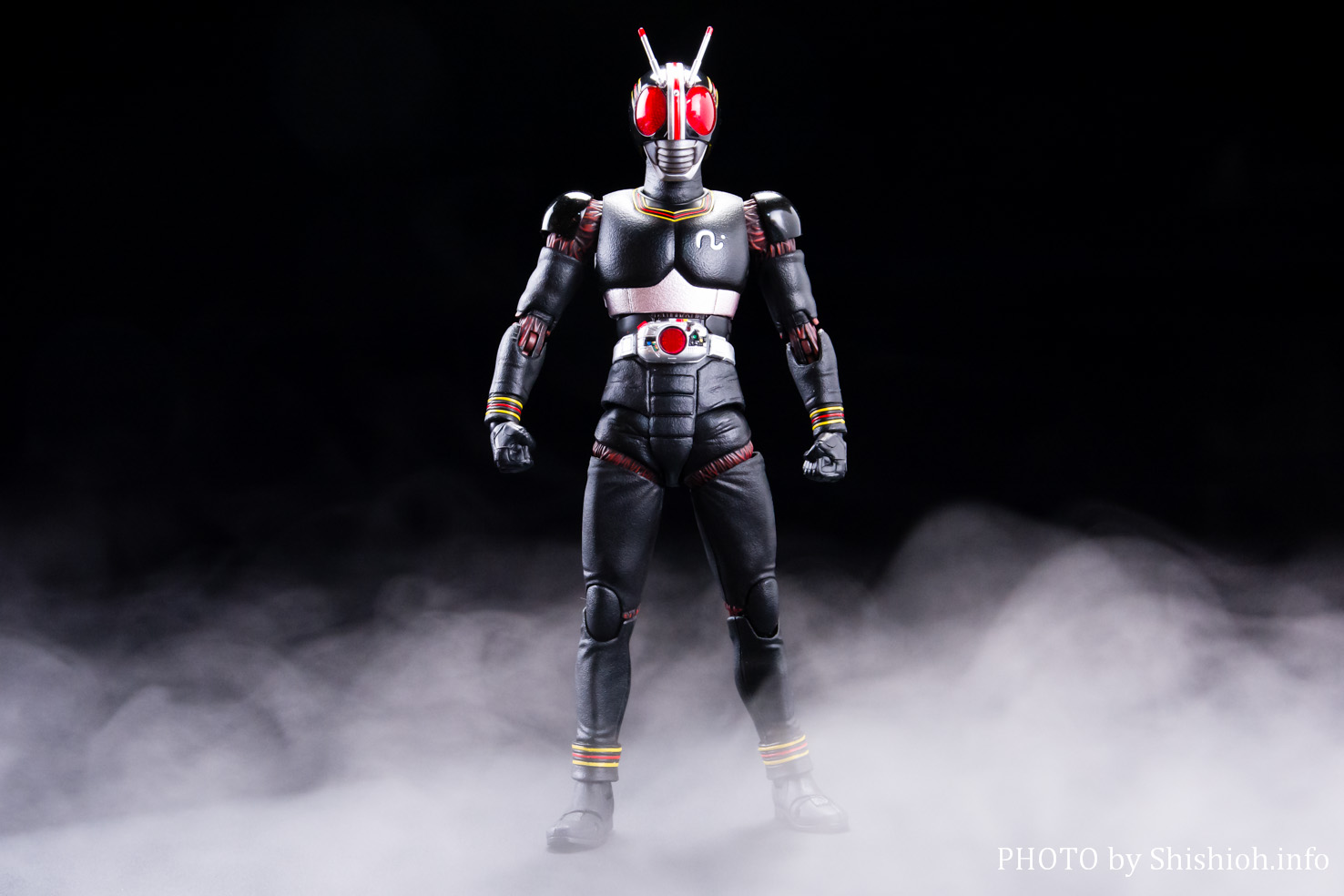 爆速黒字化 新品未開封 S.H.フィギュアーツ 仮面ライダーBlack真骨彫