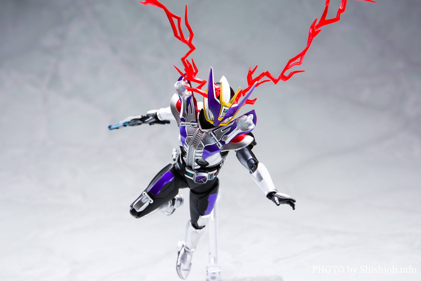 真骨彫製法 S.H.Figuarts 仮面ライダー電王 - 特撮