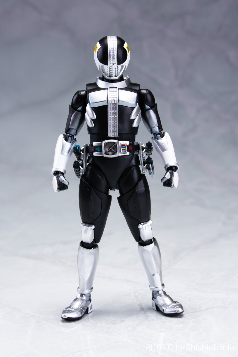 レビュー】 S.H.Figuarts（真骨彫製法） 仮面ライダー電王