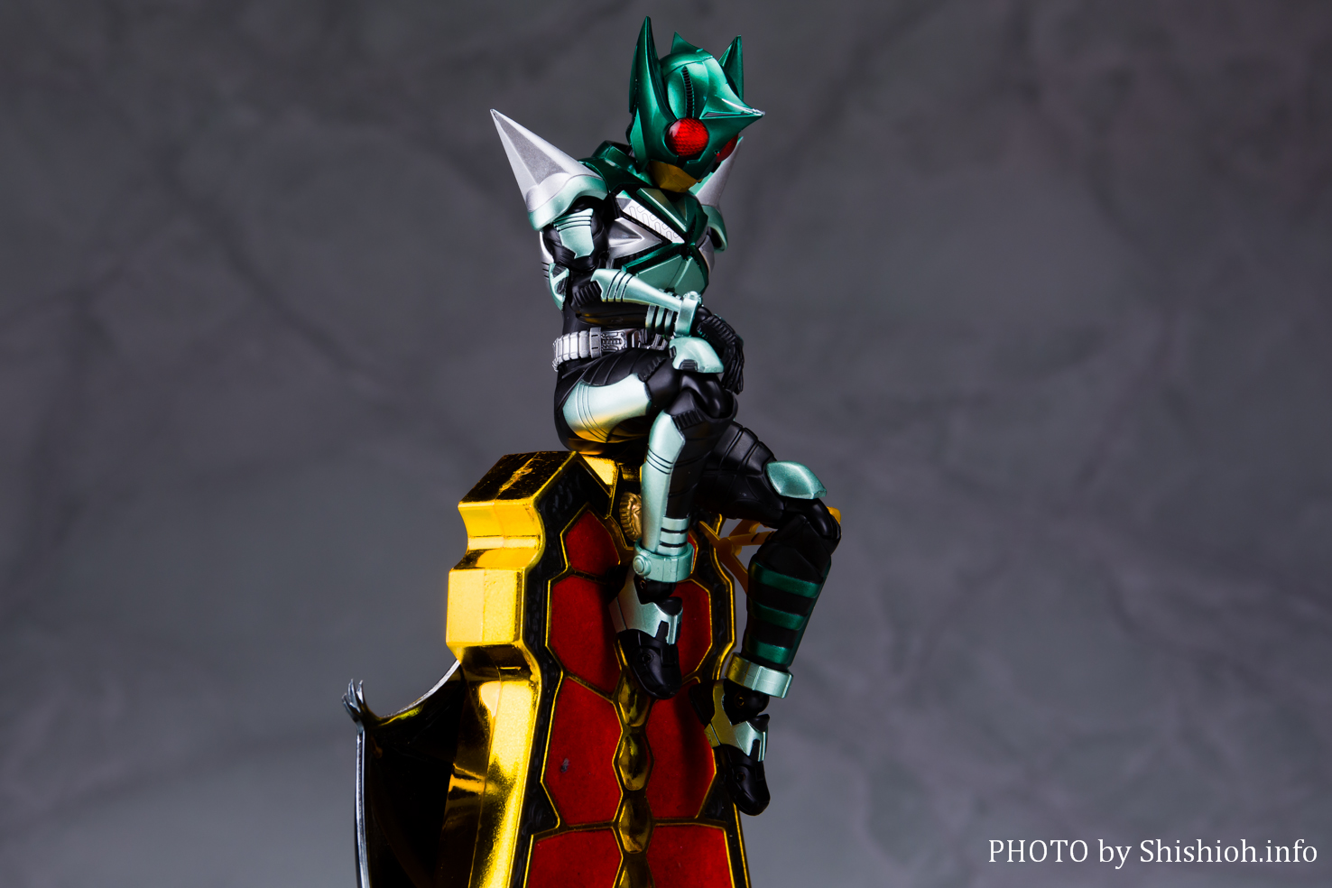 レビュー】S.H.Figuarts（真骨彫製法） 仮面ライダーキックホッパー