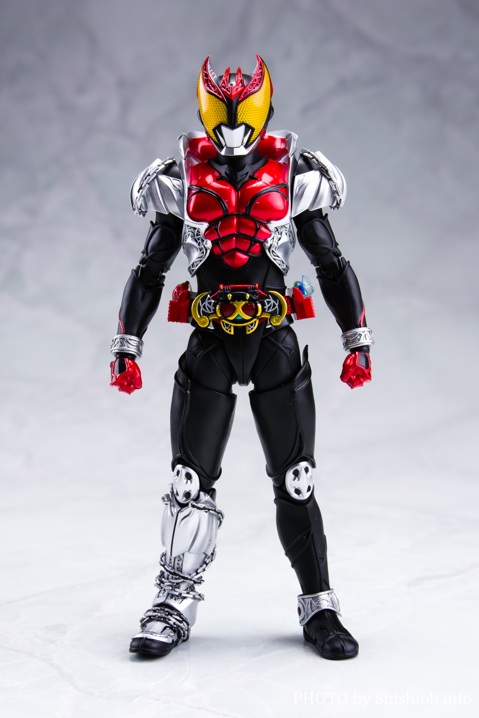 レビュー】S.H.Figuarts（真骨彫製法） 仮面ライダーキバ キバ