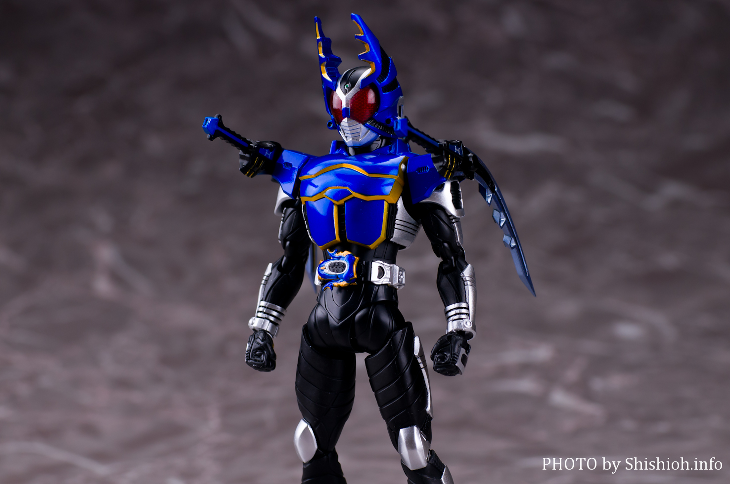 S.H.Figuarts（真骨彫製法）仮面ライダーガタック ライダーフォーム