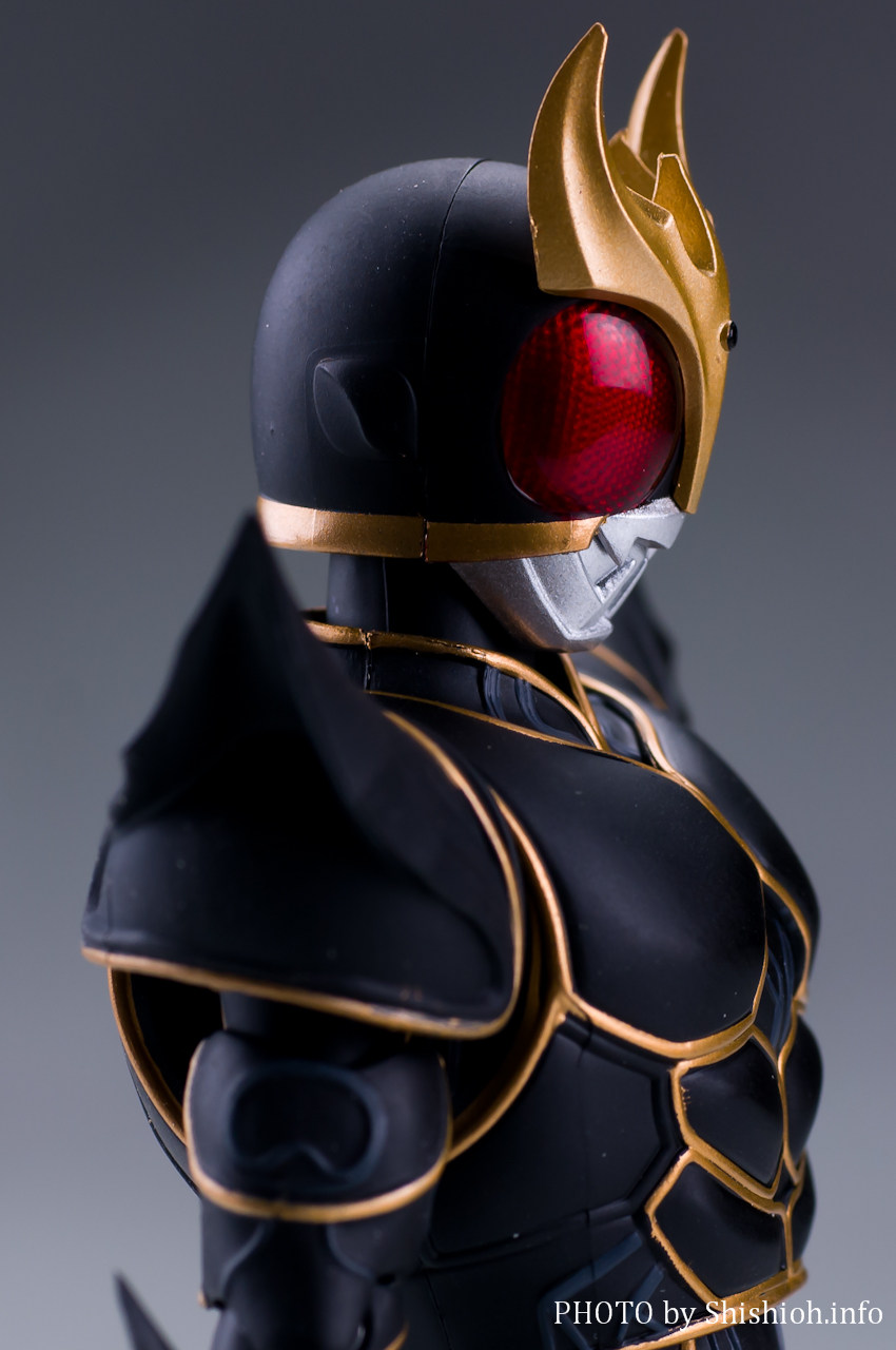 S.H.Figuarts(真骨彫製法) 仮面ライダークウガ アルティメットフォーム