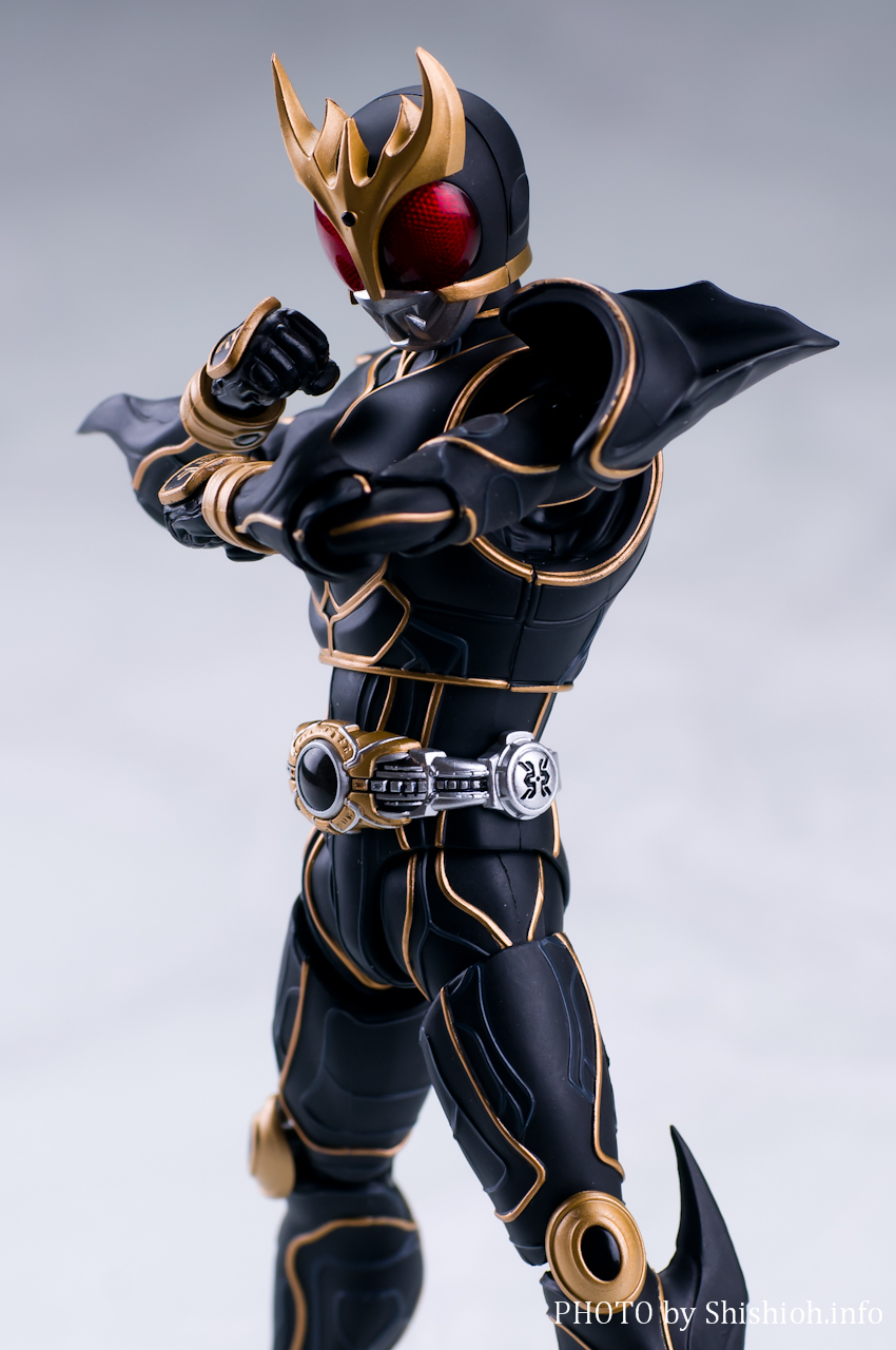 S.H.Figuarts(真骨彫製法) 仮面ライダークウガ アルティメットフォーム