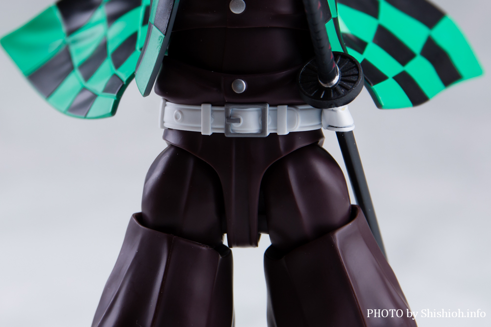 S.H.Figuarts }YY