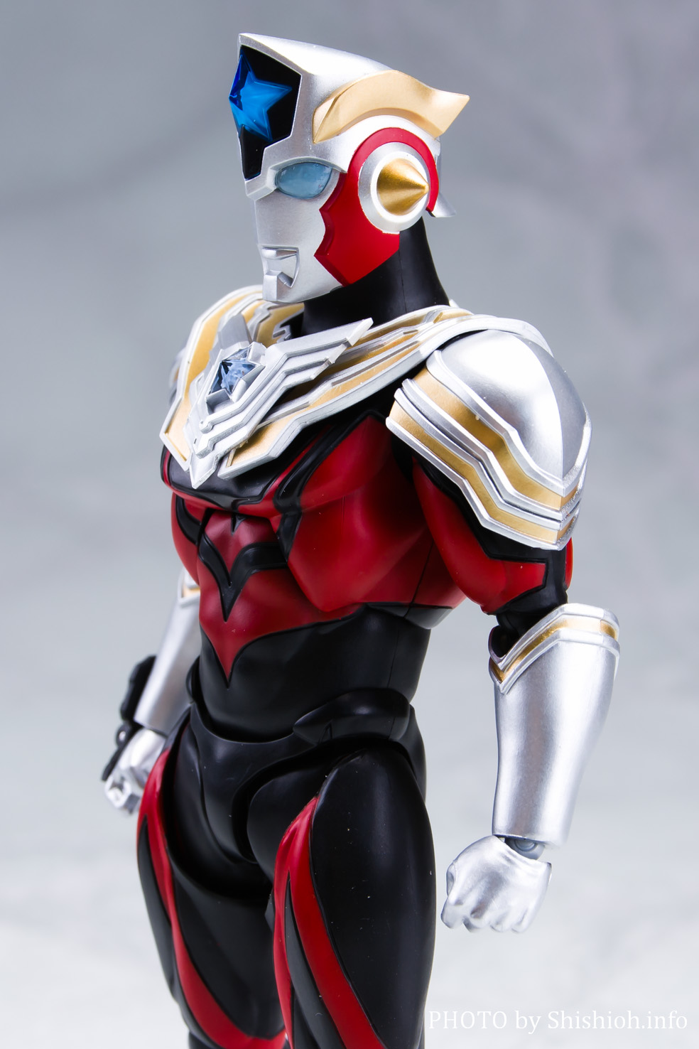 お買い得の通販 shfiguarts ウルトラマンタイタス | www.pro13.pnp.gov.ph