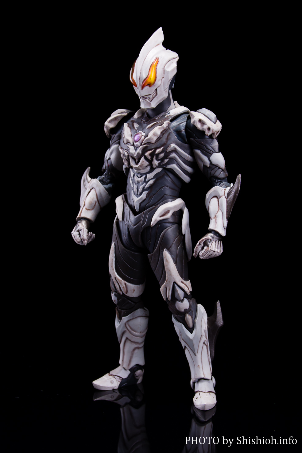 単品購入可 S.H.Figuarts ウルトラマンベリアル アトロシアス - 通販