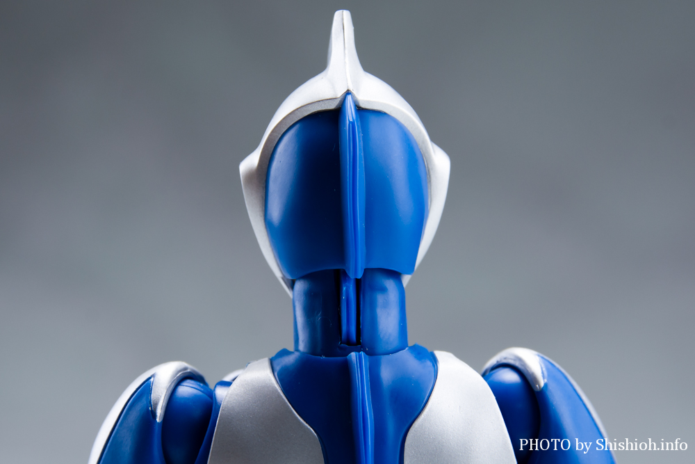 S.H.Figuarts ウルトラマンコスモス ルナモード