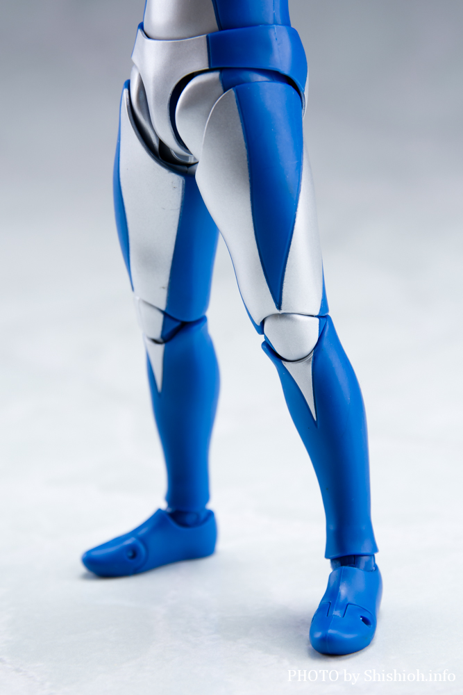 S.H.Figuarts ウルトラマンコスモス ルナモード