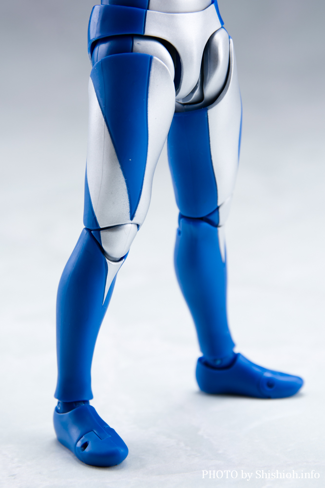 S.H.Figuarts ウルトラマンコスモス ルナモード