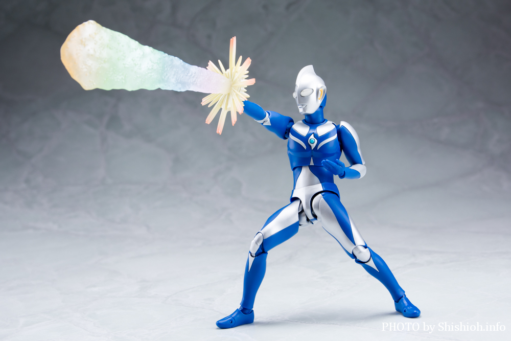 S.H.Figuarts ウルトラマンコスモス ルナモード
