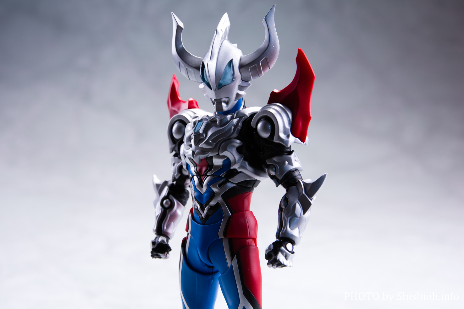 割引き S.H.Figuarts ウルトラマンジード マグニフィセント | solinvet.com