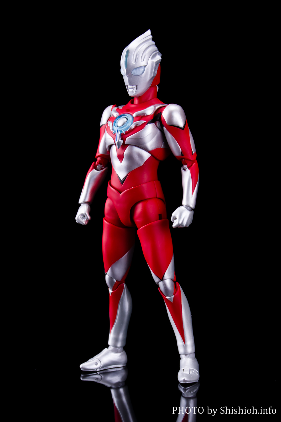 フィギュアーツ　ウルトラマンオーブ　オリジン・ザ・ファースト