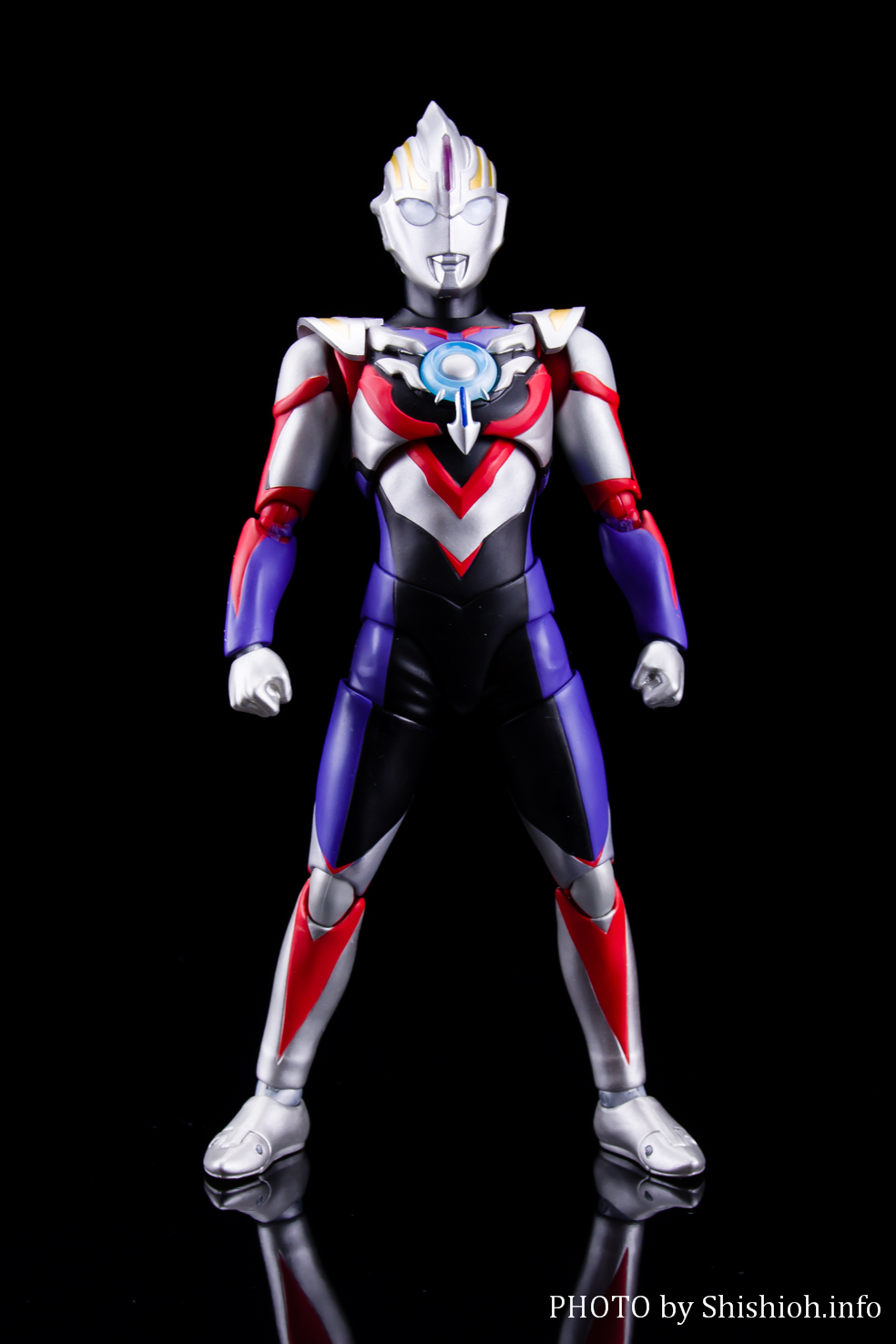 超歓迎在庫 BANDAI - ☆新品未開封 フィギュアーツ ウルトラマンオーブ