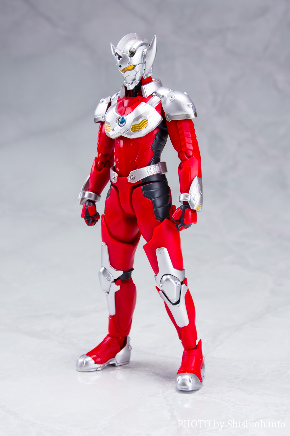 レビュー】S.H.Figuarts ULTRAMAN SUIT TARO -the Animation-