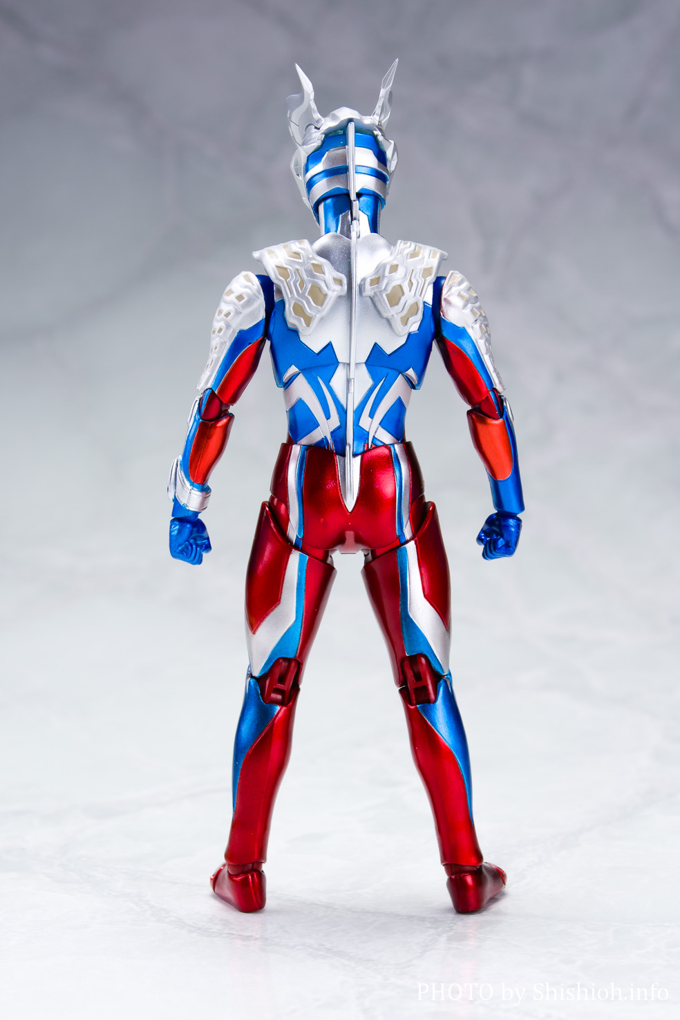 S.H.Figuarts  ウルトラマンゼロ　10周年スペシャルカラー