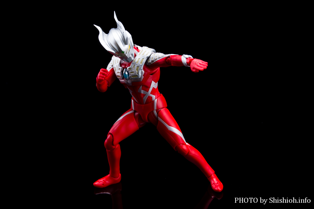 S.H.Figuarts ウルトラマンゼロ ワイルドバースト