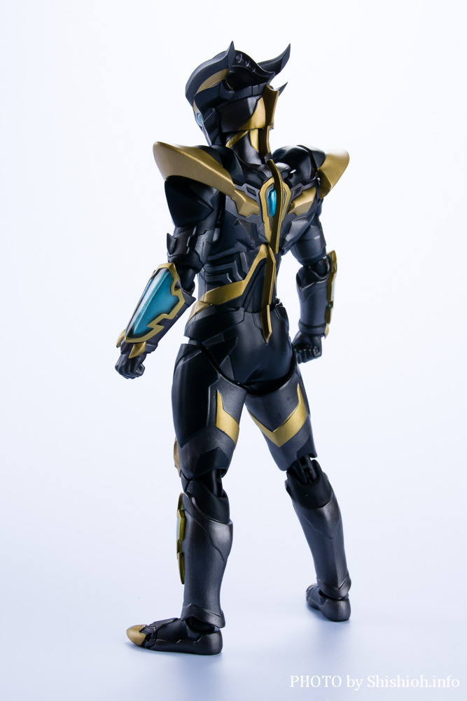  S.H.Figuarts Eg}[bg fXVECYN[