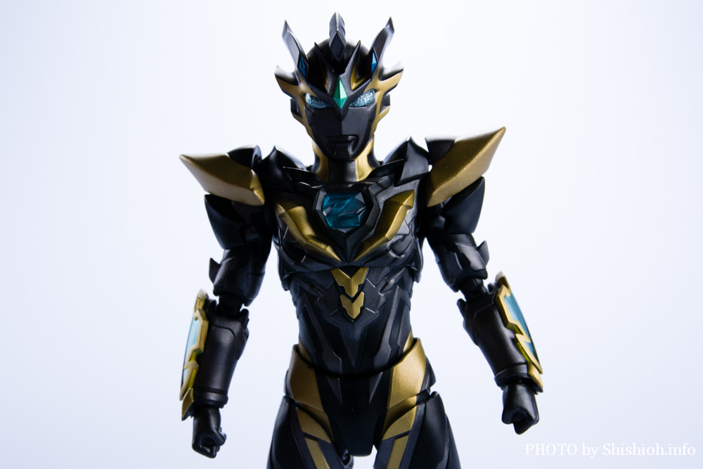  S.H.Figuarts Eg}[bg fXVECYN[