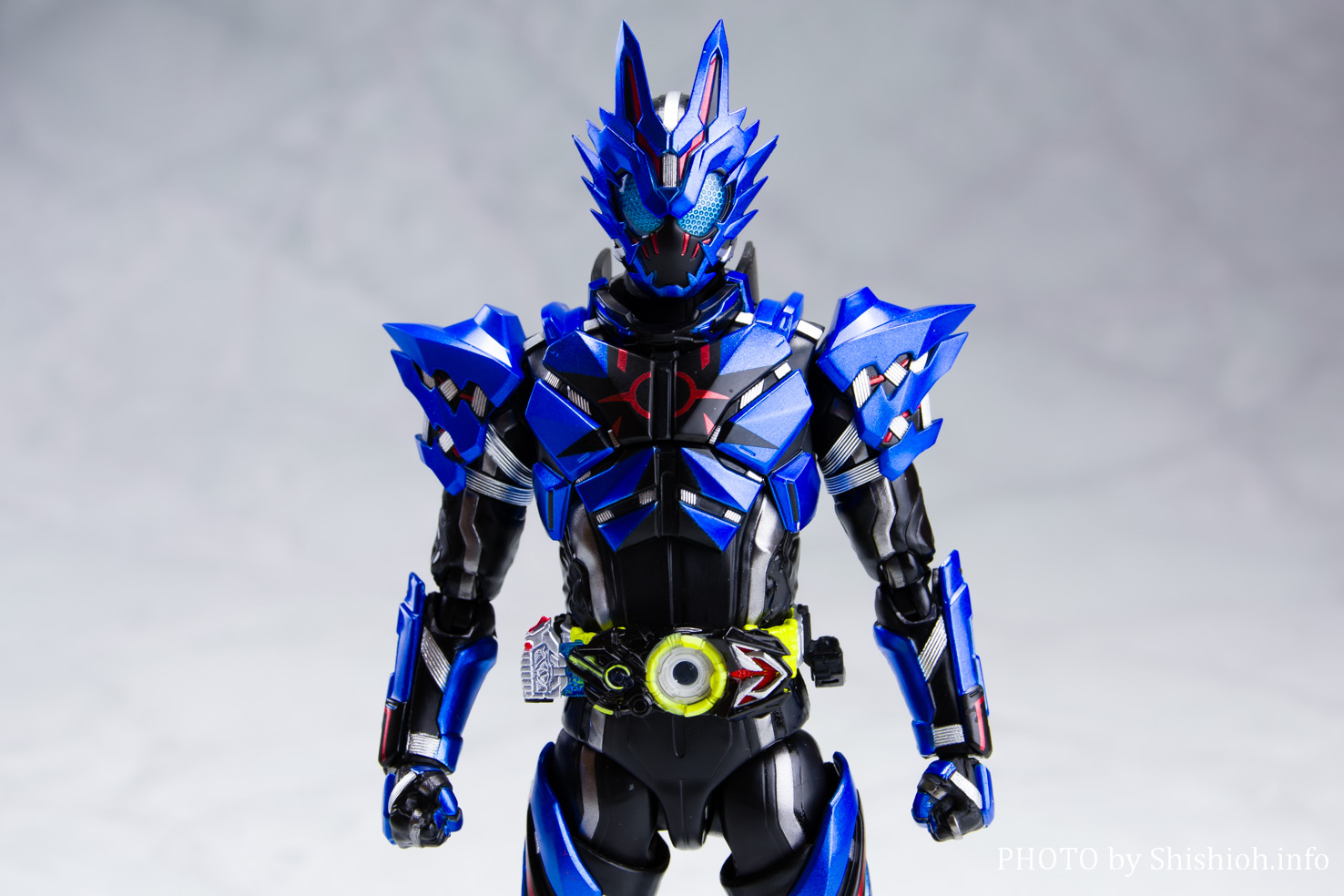 レビュー】S.H.Figuarts 仮面ライダーバルカン ローンウルフ