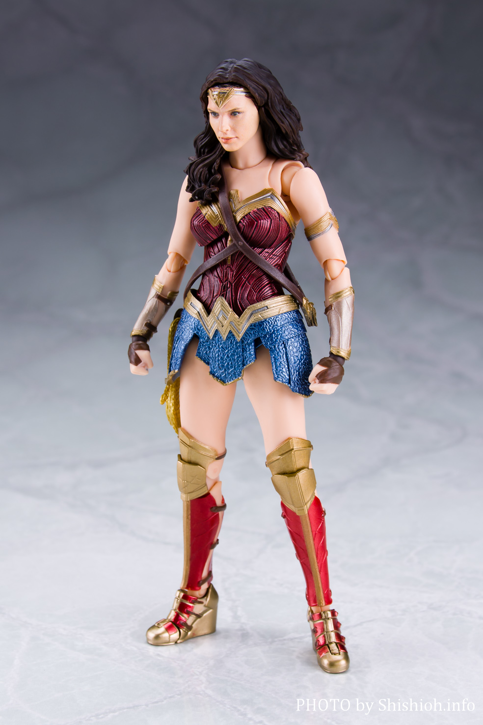 レビュー S H Figuarts ワンダーウーマン Justice League