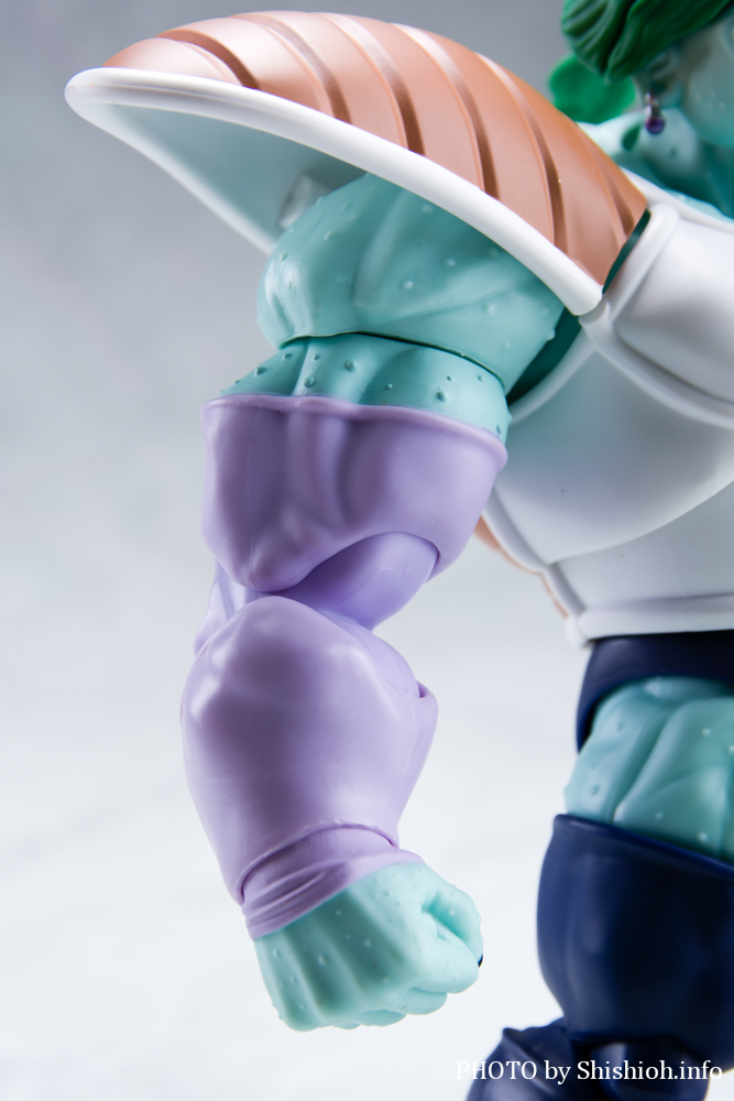 S.H.Figuarts U[{-^̗-