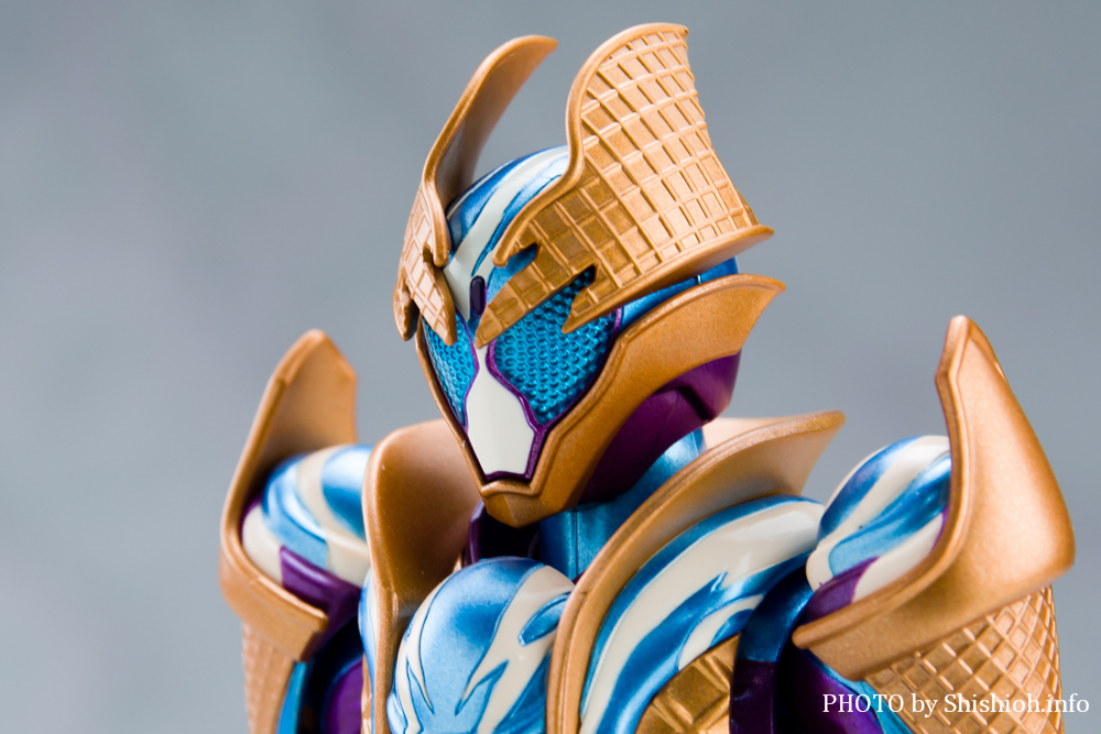 S.H.Figuarts ���ʃ��C�_�[�K�� �u���U�[�h�\���x�t�H�[��