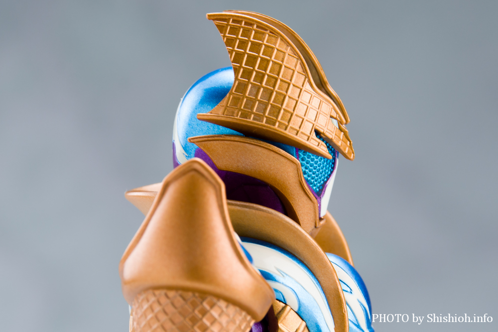 S.H.Figuarts ���ʃ��C�_�[�K�� �u���U�[�h�\���x�t�H�[��