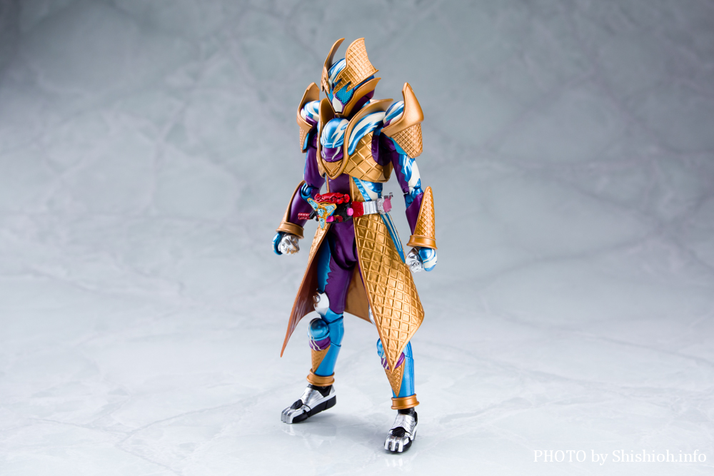 S.H.Figuarts ���ʃ��C�_�[�K�� �u���U�[�h�\���x�t�H�[��