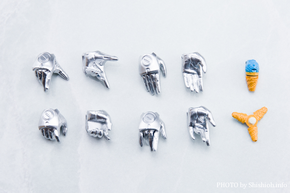 S.H.Figuarts ���ʃ��C�_�[�K�� �u���U�[�h�\���x�t�H�[��